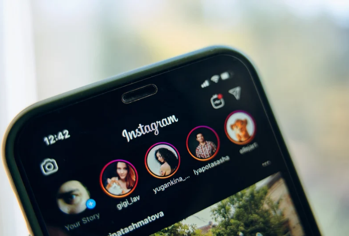 How to Use Instagram Stories to Promote Your Products